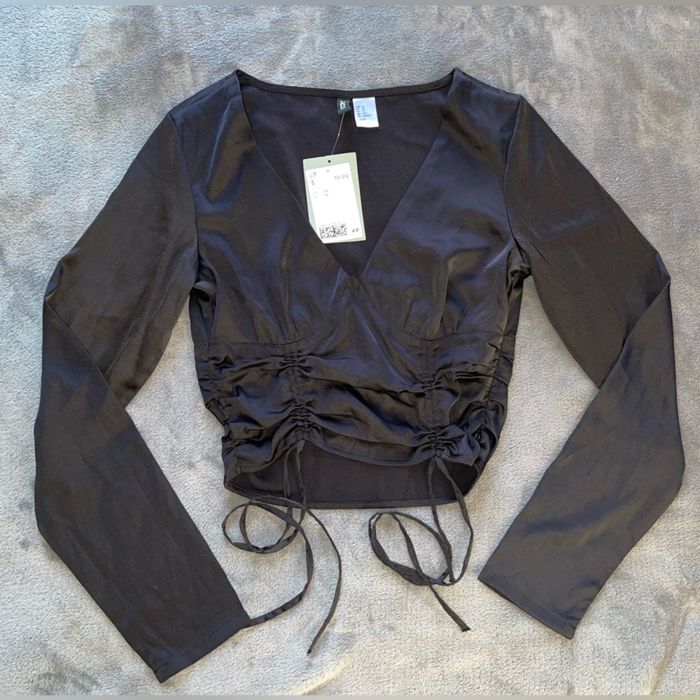 NWT H&M Blouse